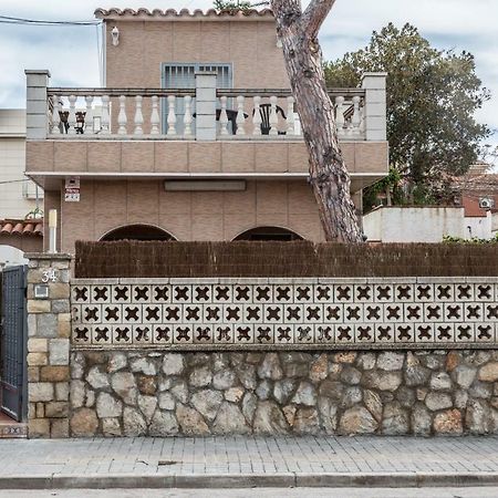 Casa Samara Villa Castelldefels Exterior photo